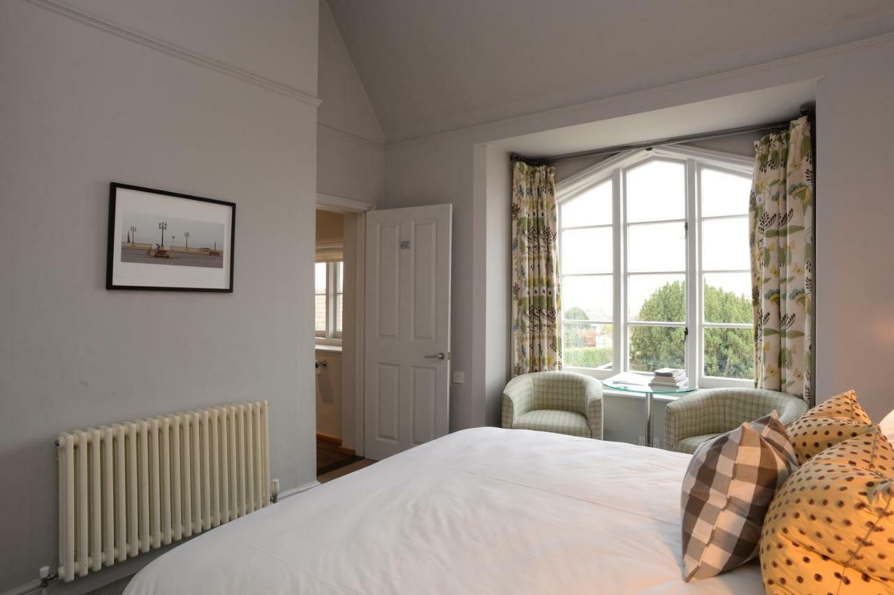 Crown And Castle Hotel Orford Eksteriør billede